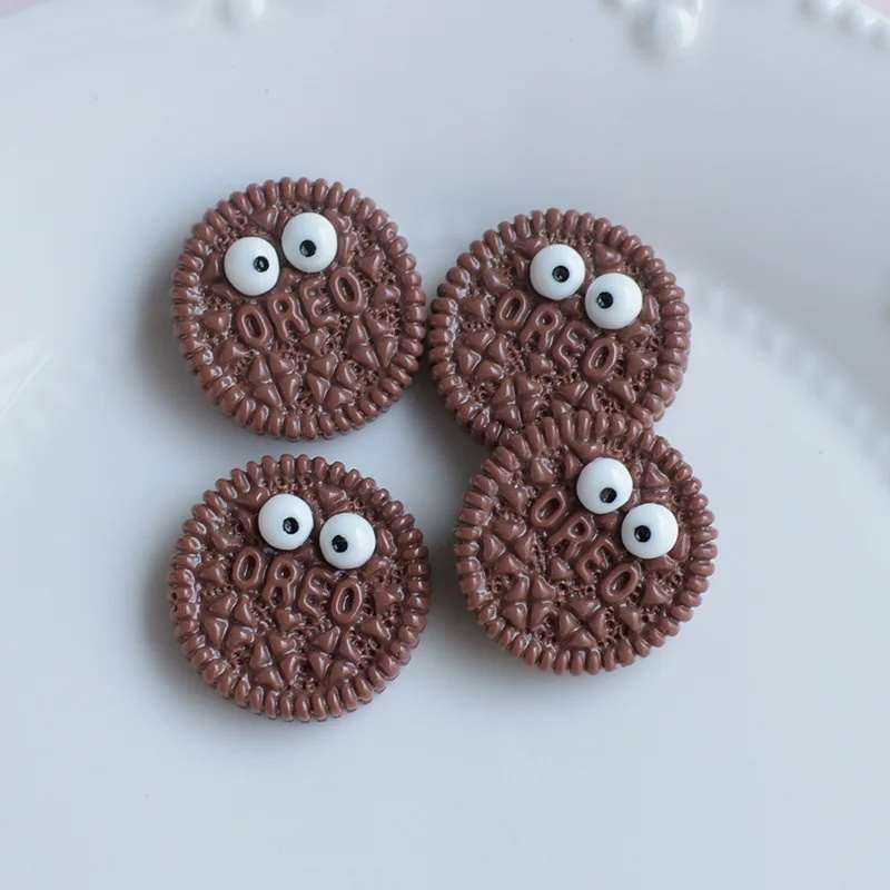 10Pcs Cute Round Biscuits With Eyes Kawaii Fake Food Cabochons Craft Material Scrapbooking Supplies Hair Accessories