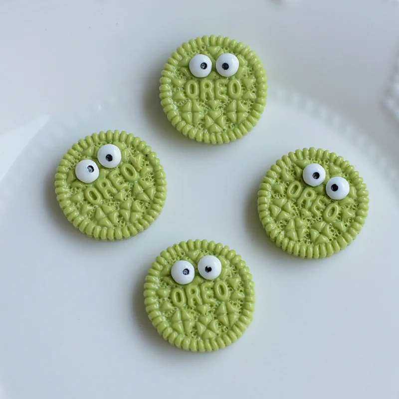10Pcs Cute Round Biscuits With Eyes Kawaii Fake Food Cabochons Craft Material Scrapbooking Supplies Hair Accessories